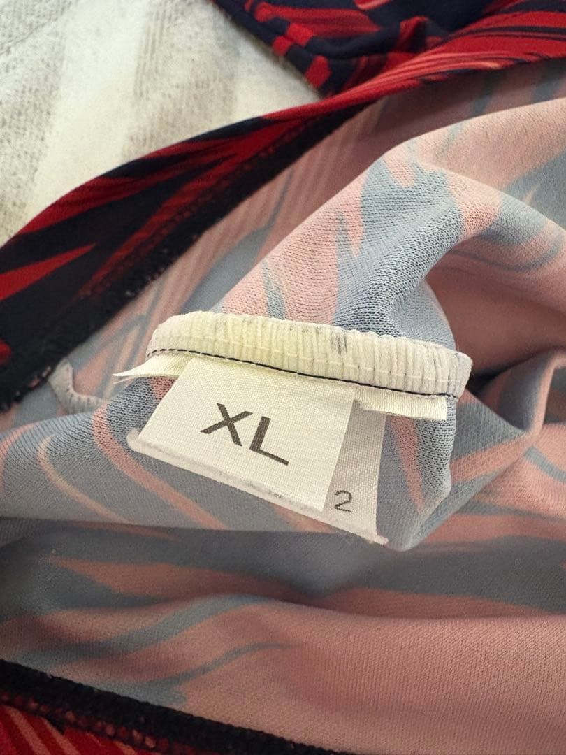 非売品　2023年東山高校バレーボール練習着　asics