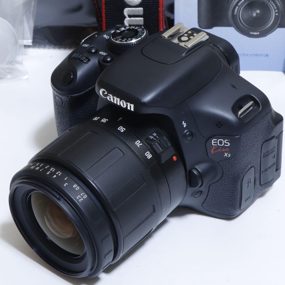 ★自撮り&動画&WiFi&超高機能機★ キャノン EOS Kiss X5♫