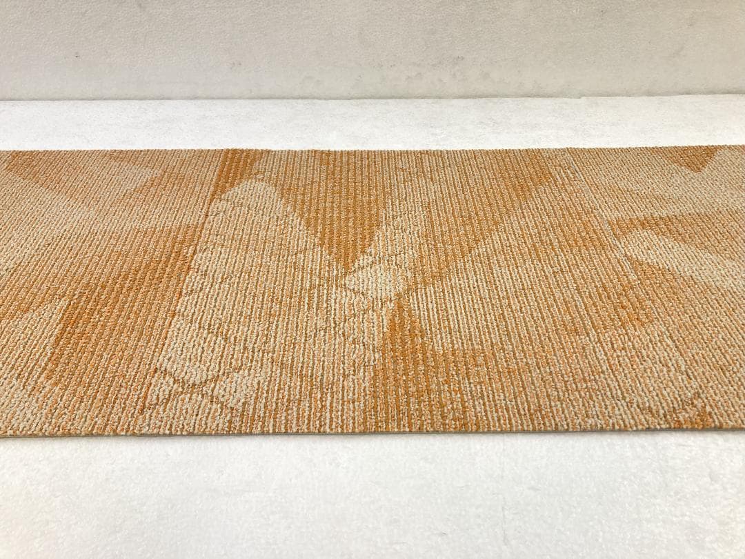 なーちゃん　タイルカーペット８０枚　新品・未使用　国内メーカー　正規品