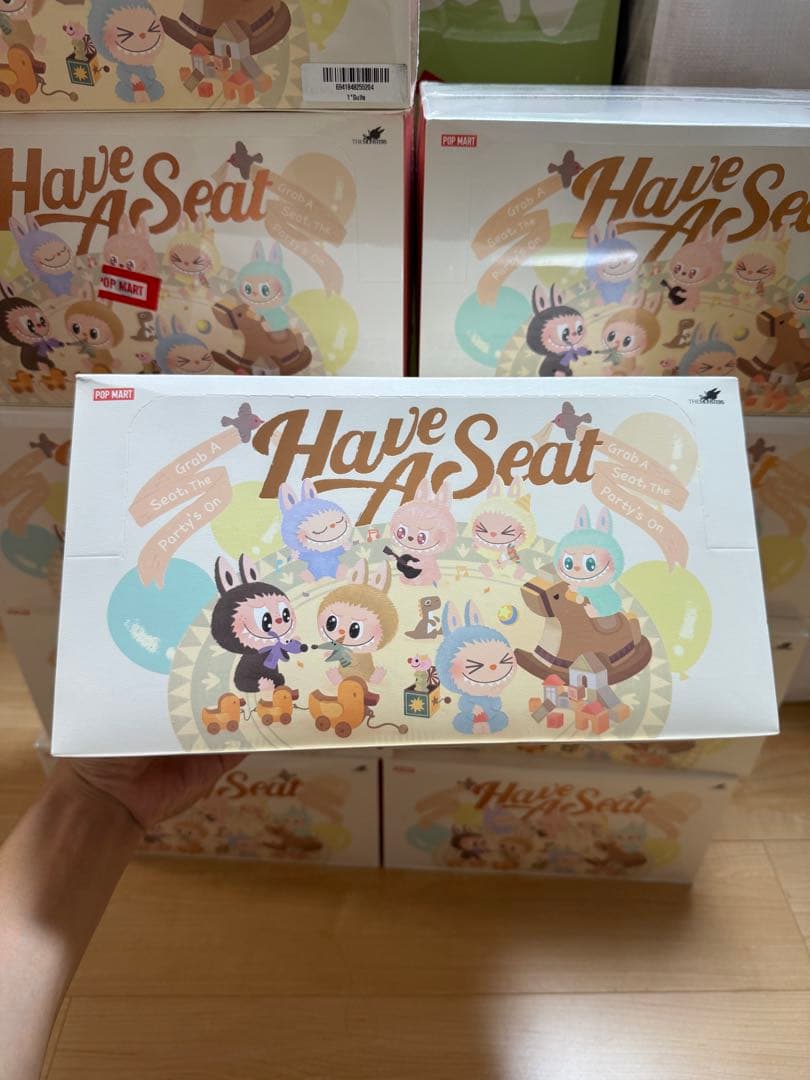 新品未開封THE MONSTERS Have a Seat ぬいぐるみ 10箱