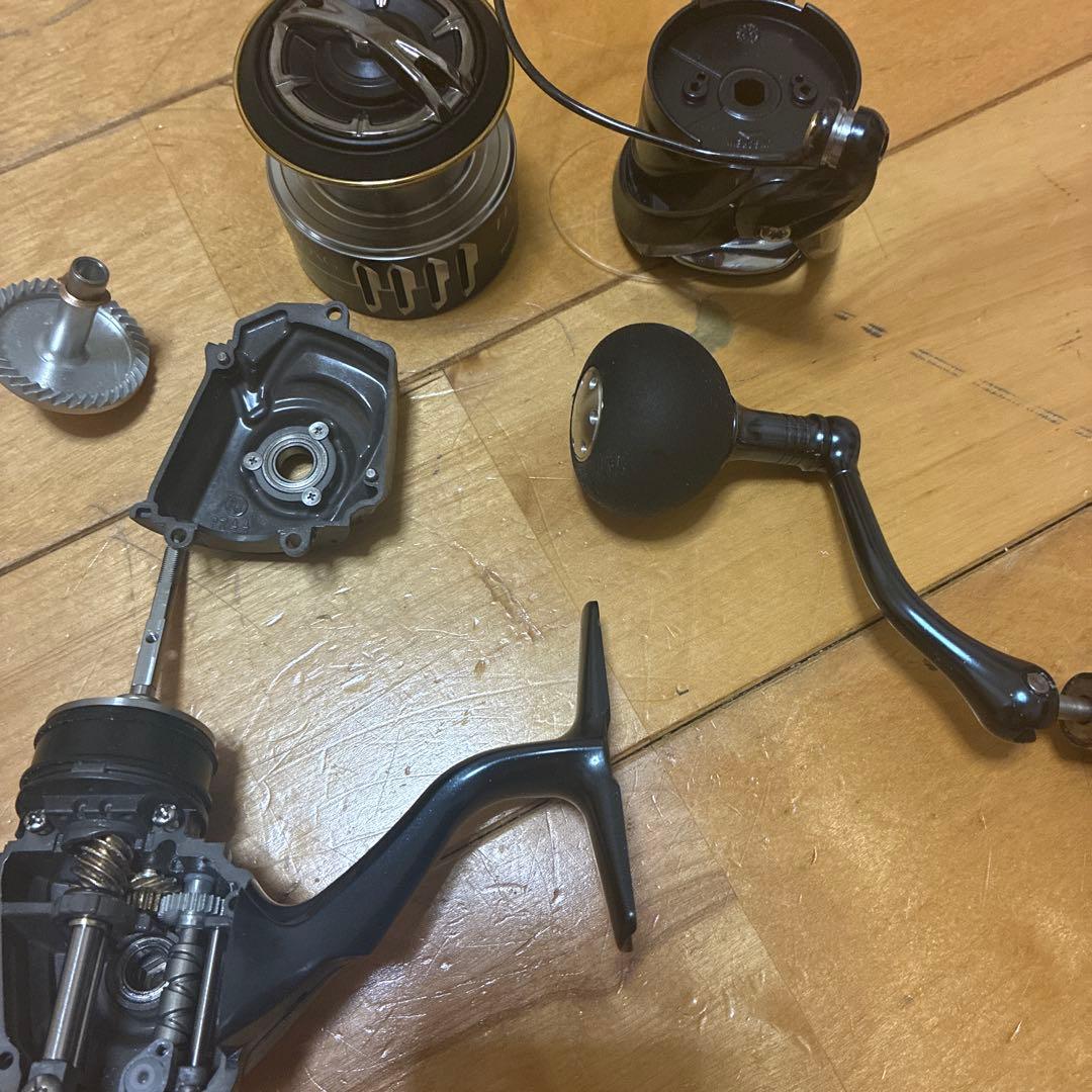 SHIMANO 17ツインパワーXD 4000XGジャンクパーツ