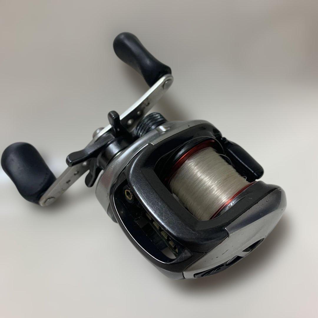 SHIMANO 11スコーピオンDC 右巻き　ベイトリール