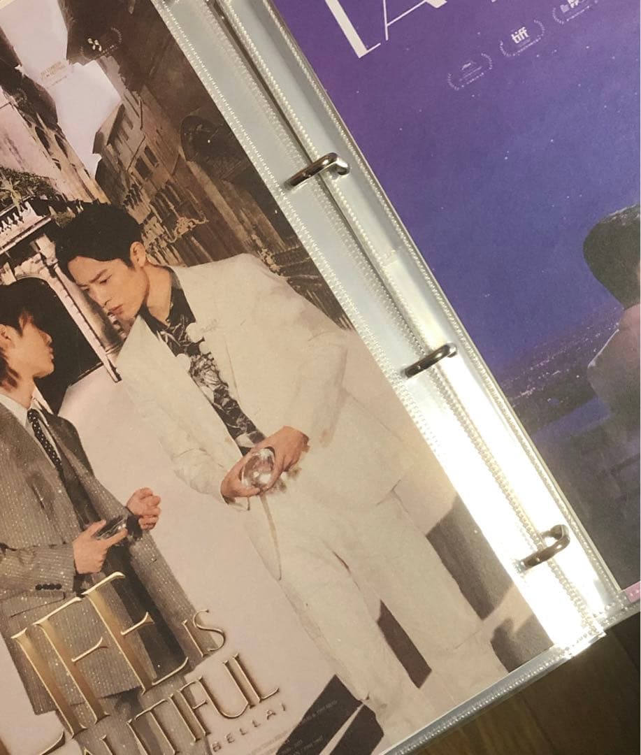 王一博 バインダー＋A4・Pカード他 カード満載アルバム