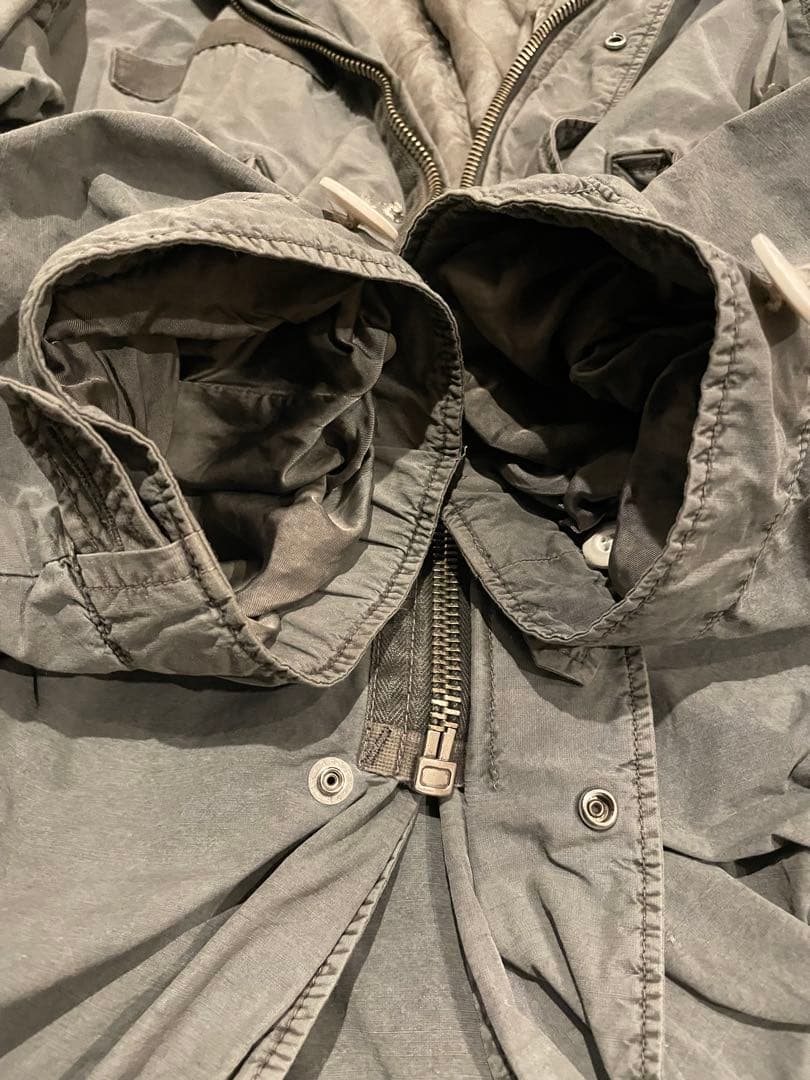 innat インアット　フィッシュテールコート