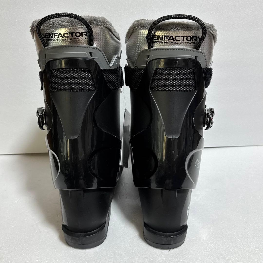 新品未使用27.5cmスキーブーツブラック 黒色初心者格安GENFACTORY