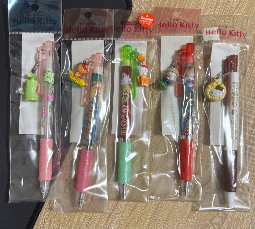 ハローキティのペン　５本　HELLO KITTY