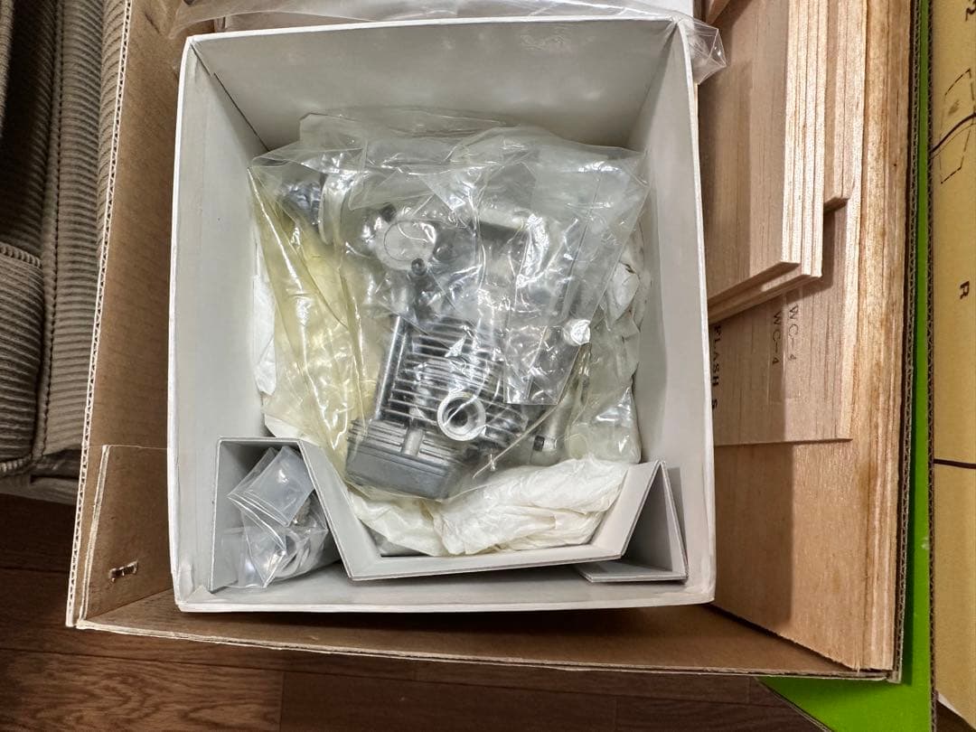 ラジコン飛行機