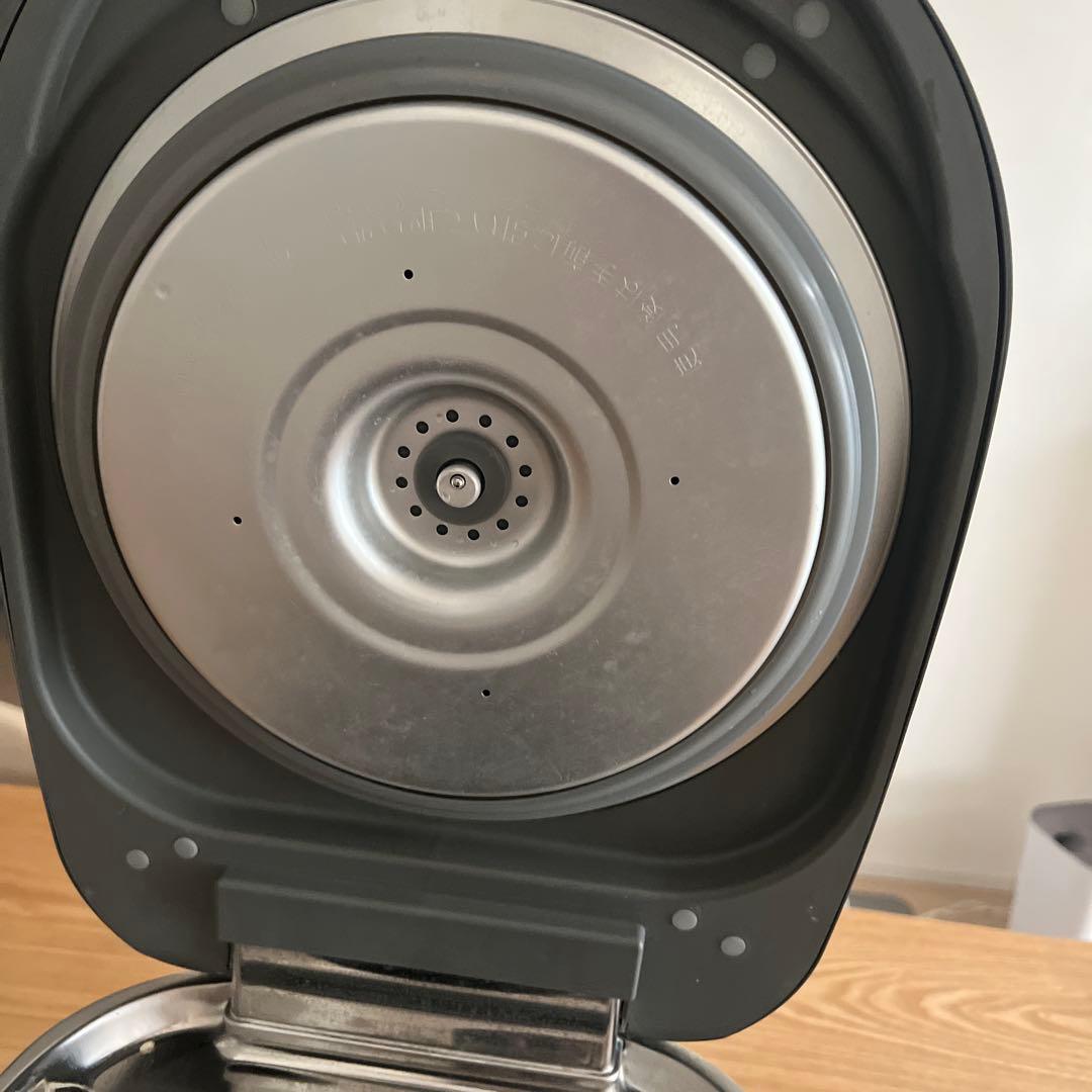 都市ガス用　2023年製　直火匠 5.5合炊きリンナイ　ガスコード付き