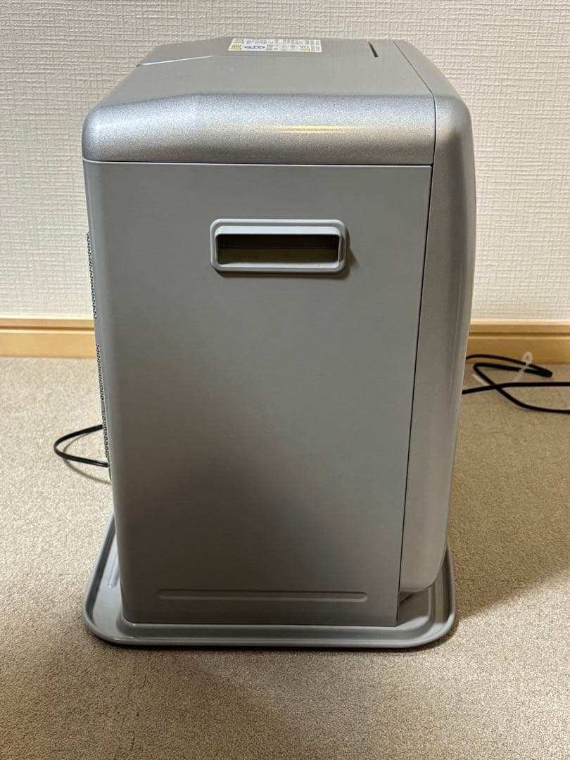 コロナ　石油ストーブ　2020年製