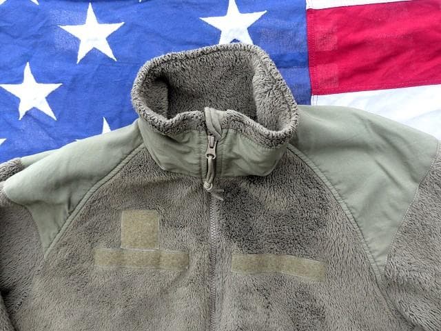 米軍実物　ポーラテックフリースジャケット　M-R　コヨーテ　ECWCS　153