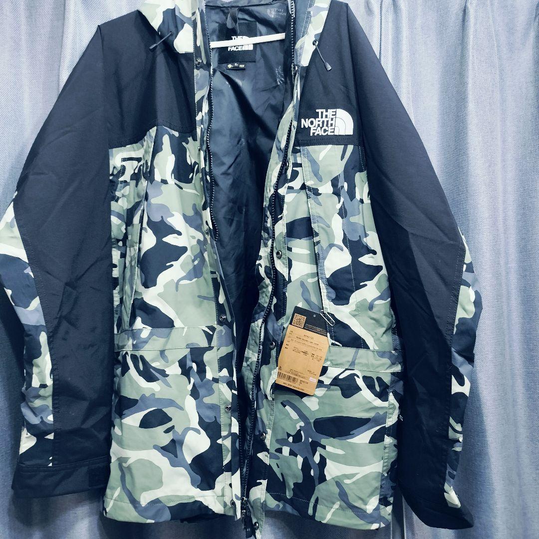 【ノースフェイス】ノベルティマウンテンライトジャケットカモフラ柄 ゴアテックス