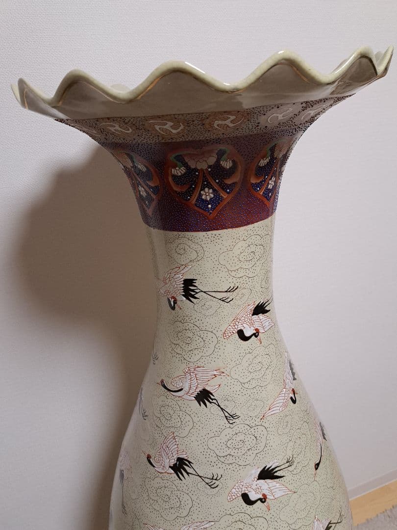 【直接お渡し】絢爛豪華 花口壺 57羽鶴絵 大型142㎝