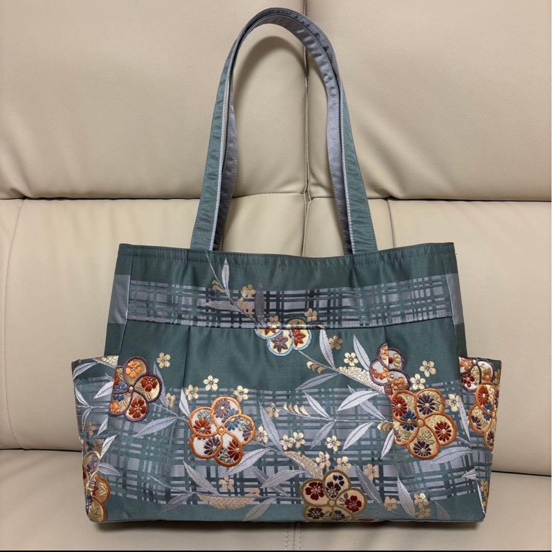 【専用】（706-4、709-6、710-4、712-8）着物帯を使ったバッグ