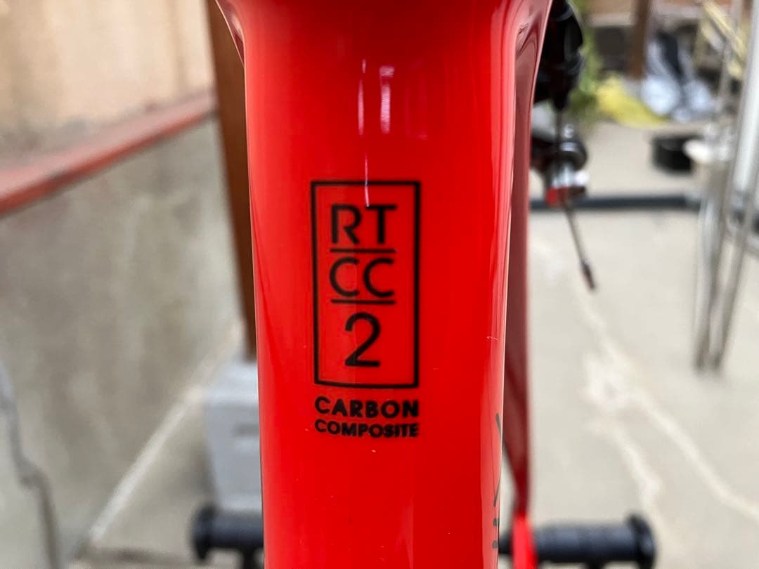 GENNIX R1 GARNEAU ガノー　カナダ　ロードバイク