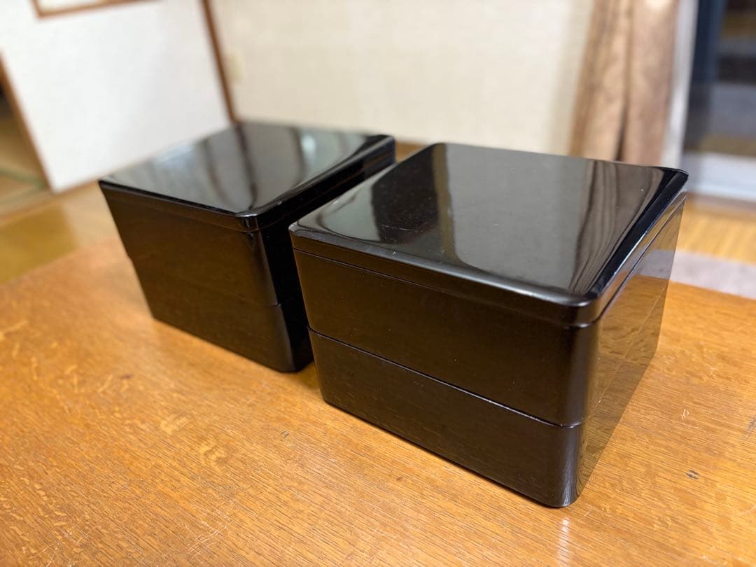 輪島塗？ 黒漆 内朱 重箱 二段 二客揃 共箱付 茶道具 懐石 漆器