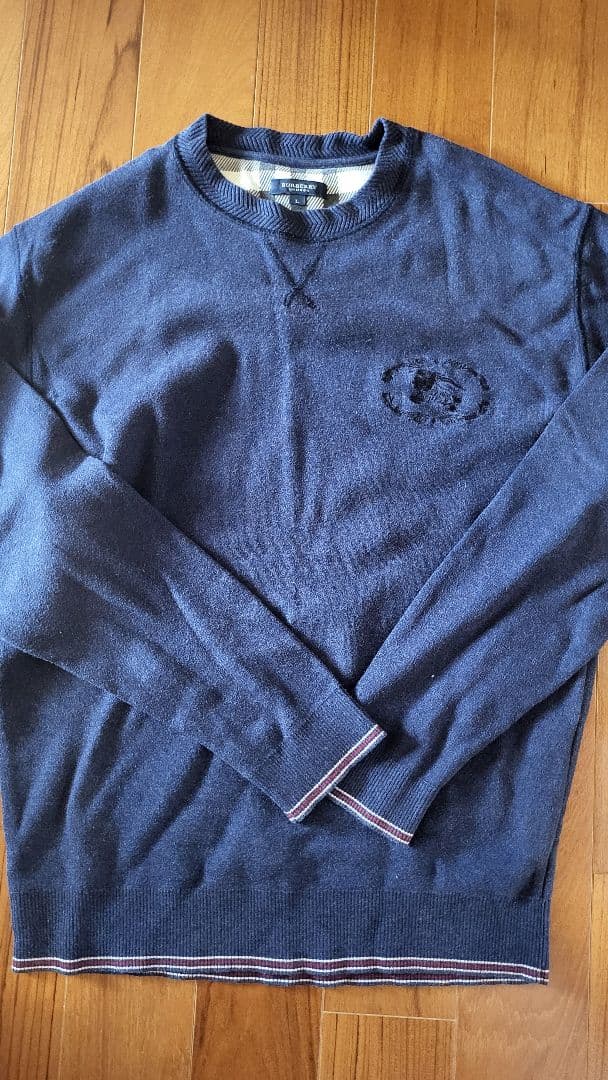 Burberry ネイビー セーター Lサイズ