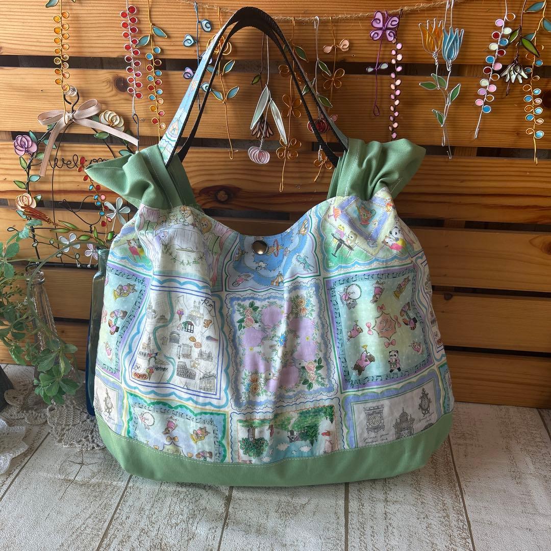 ルー♡ジョリーフルール 縦型スマホショルダー