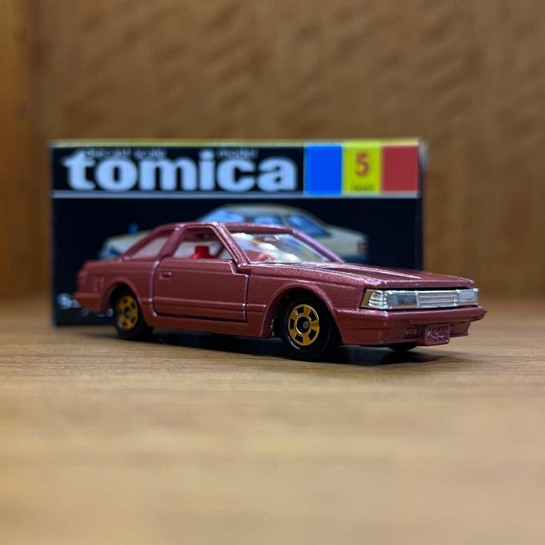 黒箱トミカNo.5トヨタ ソアラ2800GT小田急