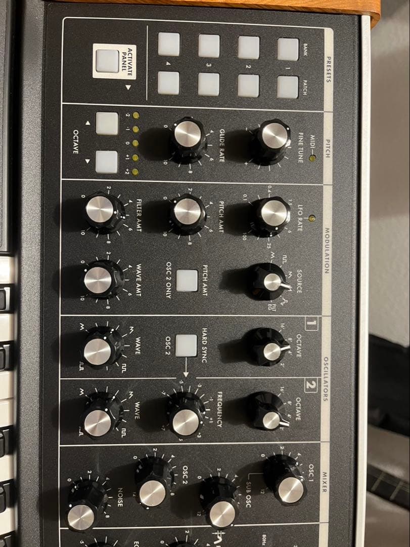 Moog Subsequent 25アナログシンセサイザー