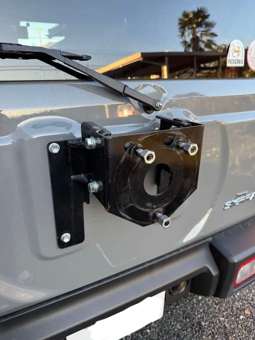 ジムニーシエラ JB74W マスターピース スペアタイヤブラケット