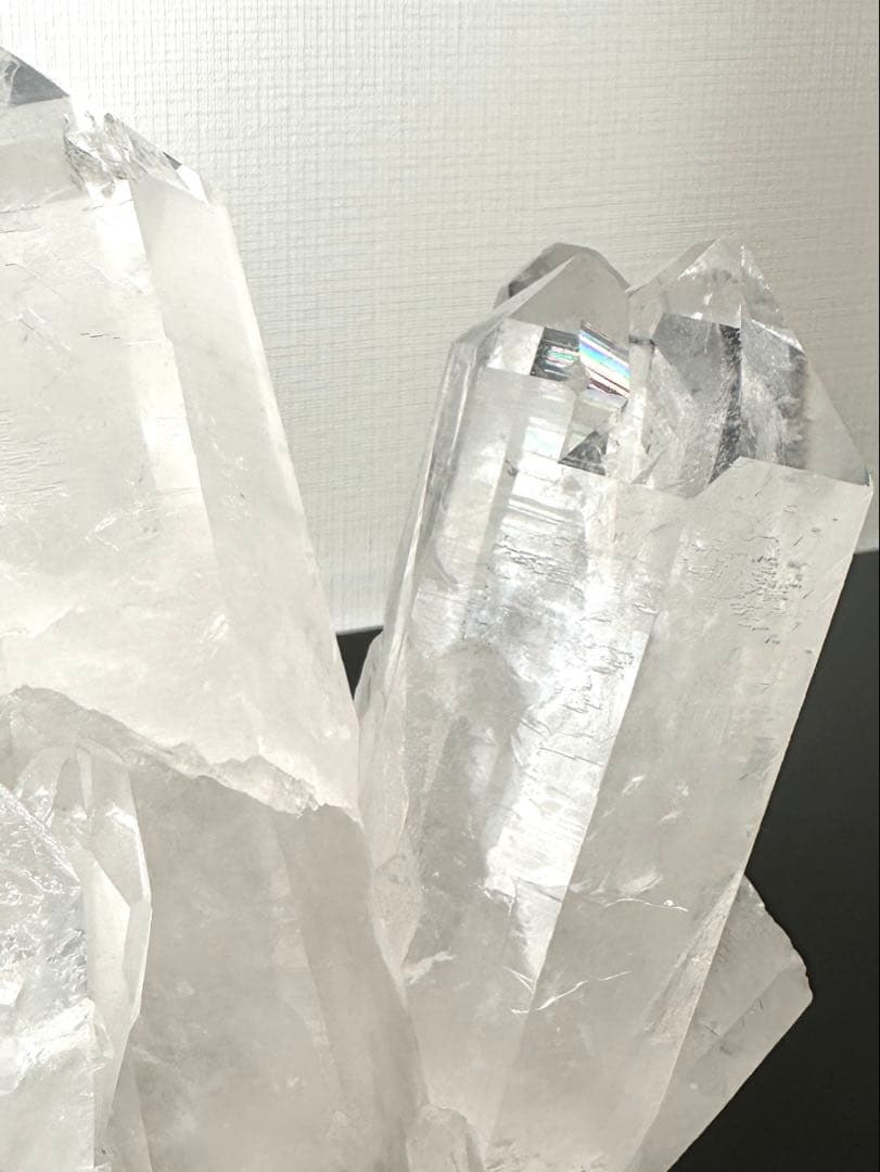 超特大・虹入り　ブラジリアンクォーツ　クラスター　クリスタル　クリアクォーツ