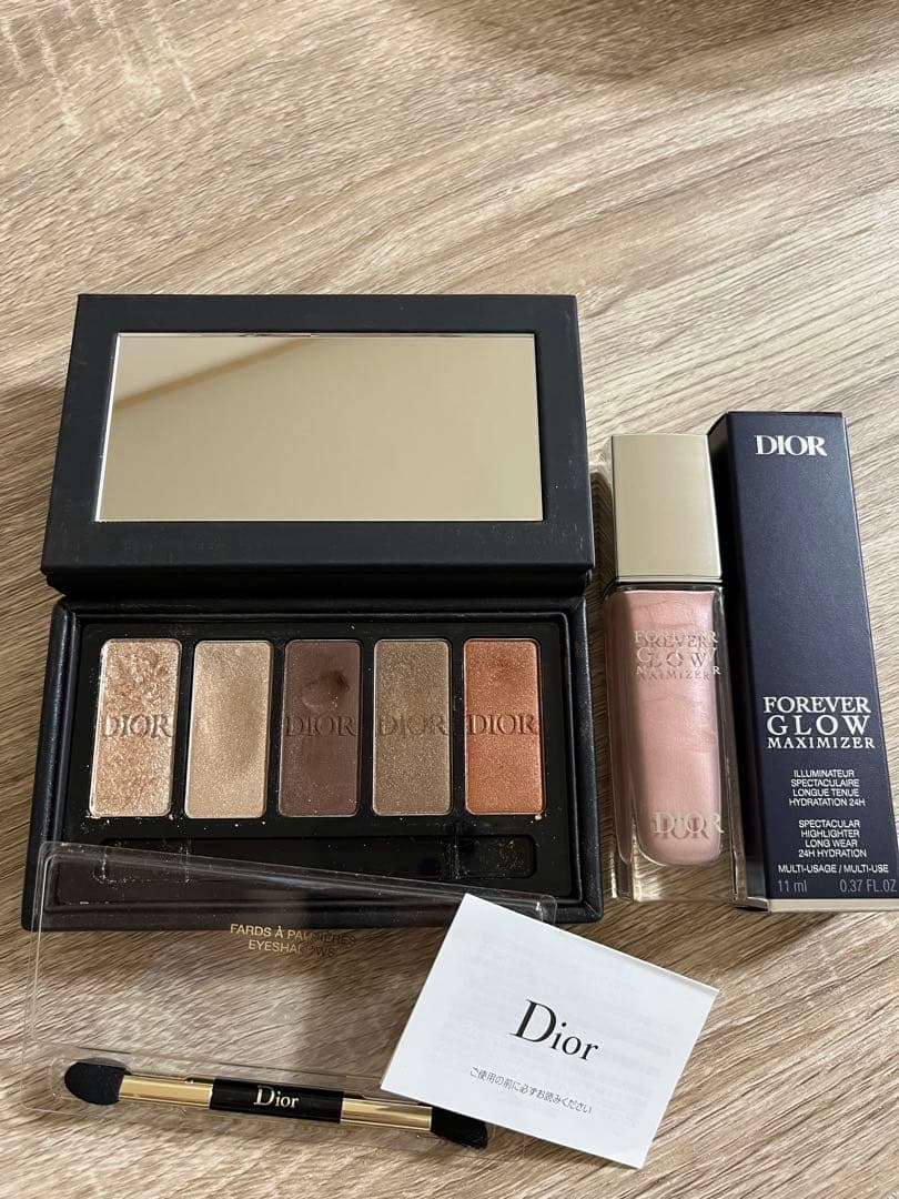 dior スキン フォーエヴァー グロウ マキシマイザーピンク アイシャドウ