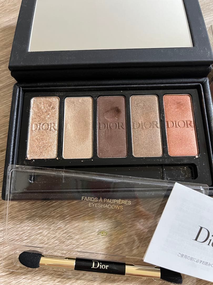 dior スキン フォーエヴァー グロウ マキシマイザーピンク アイシャドウ