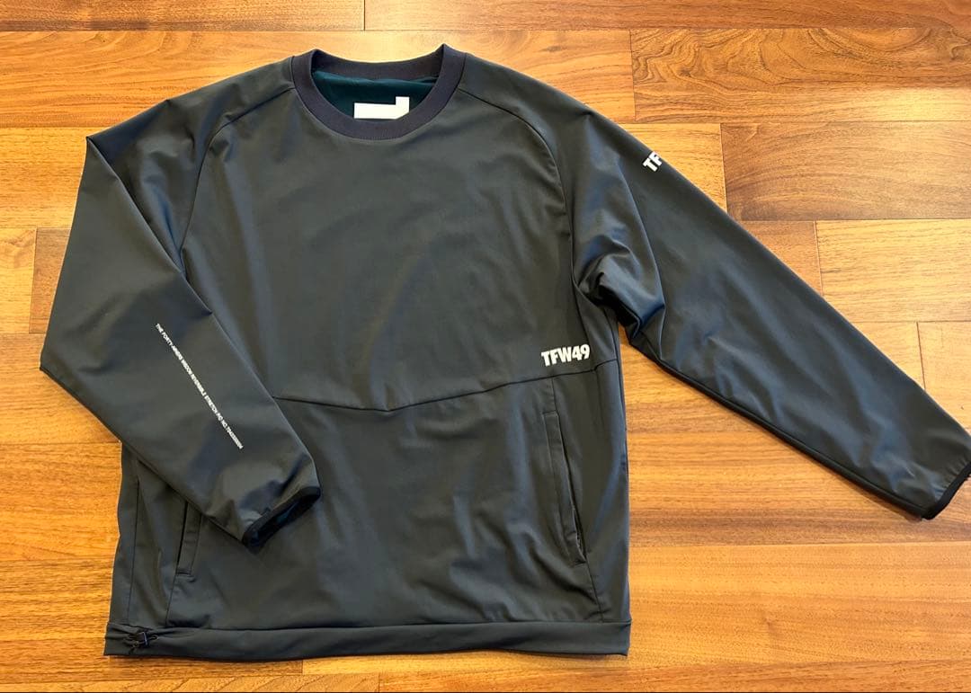 TFW49 リバーシブルストレッチプルオーバー