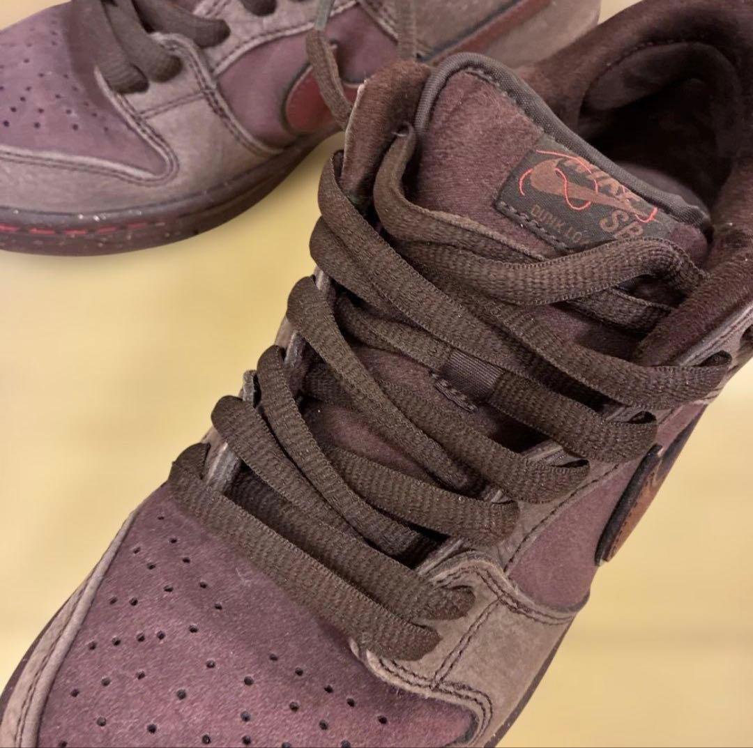 Nike sb バーガンディ