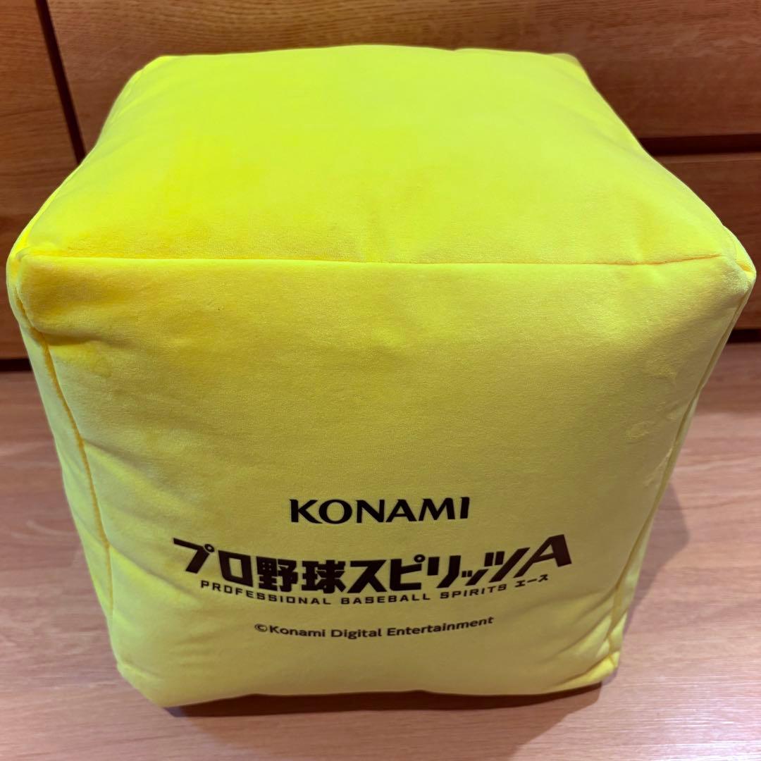 非売品　コナミ　プロスピA　調子くんクッション　シール　缶バッチ　ファンフェスタ