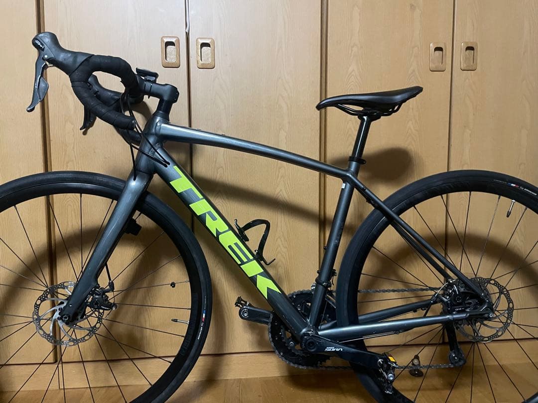 自転車本体 TREK DOMANE AL3 DISC 52