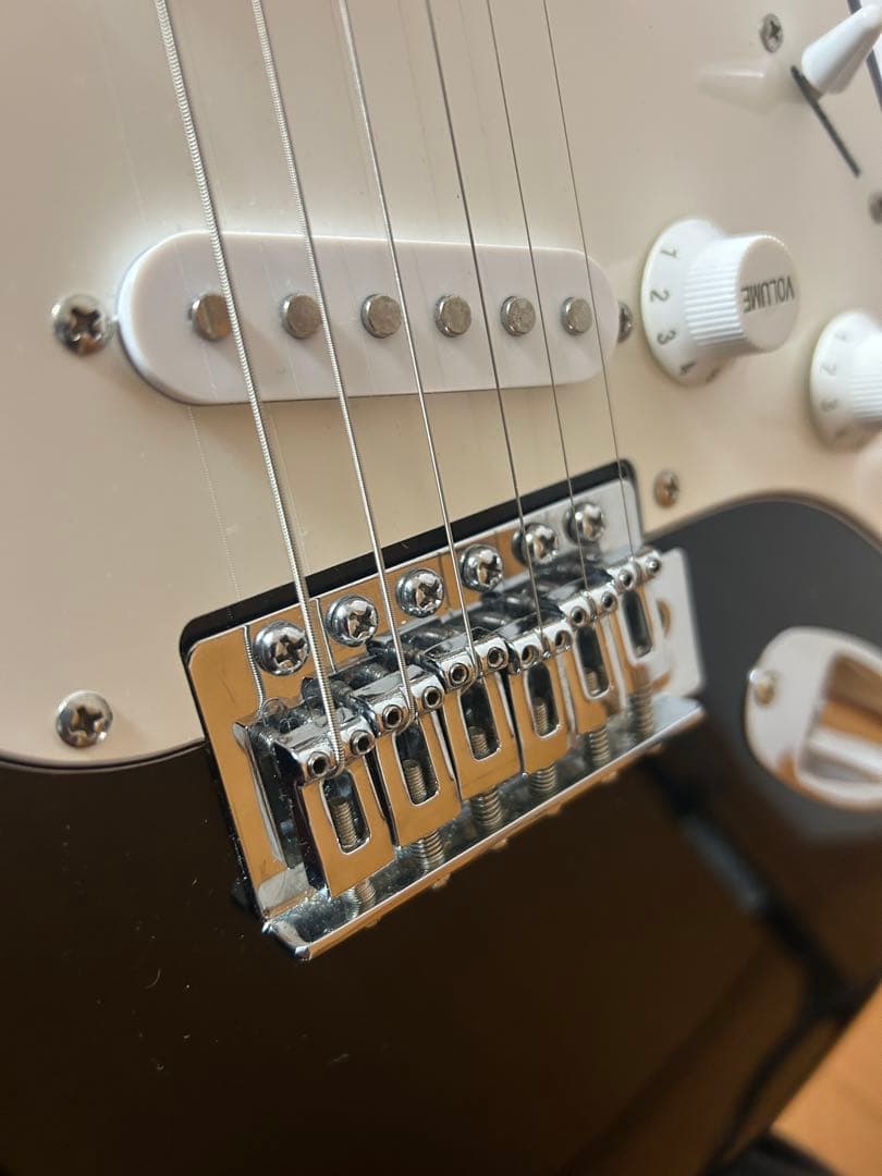 SELDERストラトキャスタータイプ黒 シングルコイル