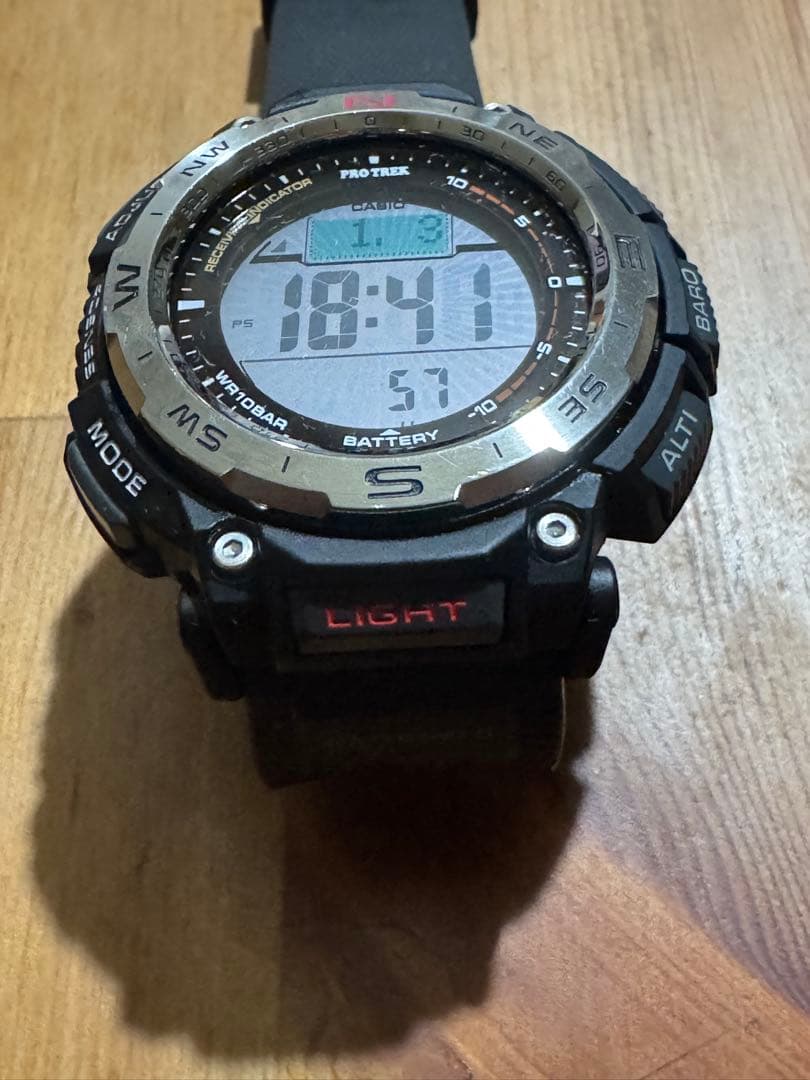 トオル様 CASIO PROTREK 電波ソーラー 時計