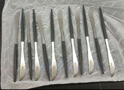 Cutipol カトラリー　ディナーナイフ1２本セット