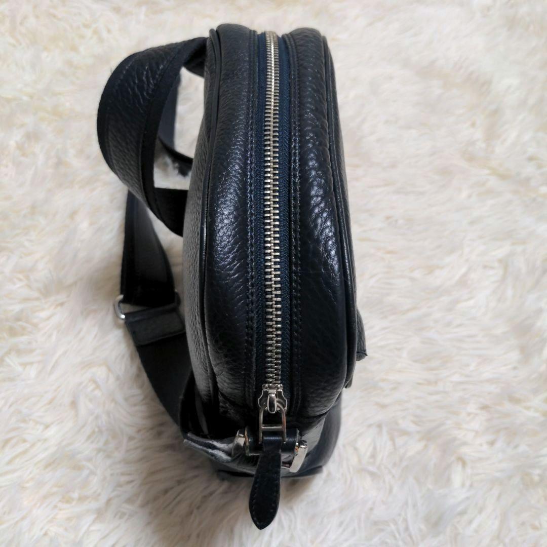 PELLE MORBIDA ペッレモルビダ ショルダーバッグ レザー ネイビー