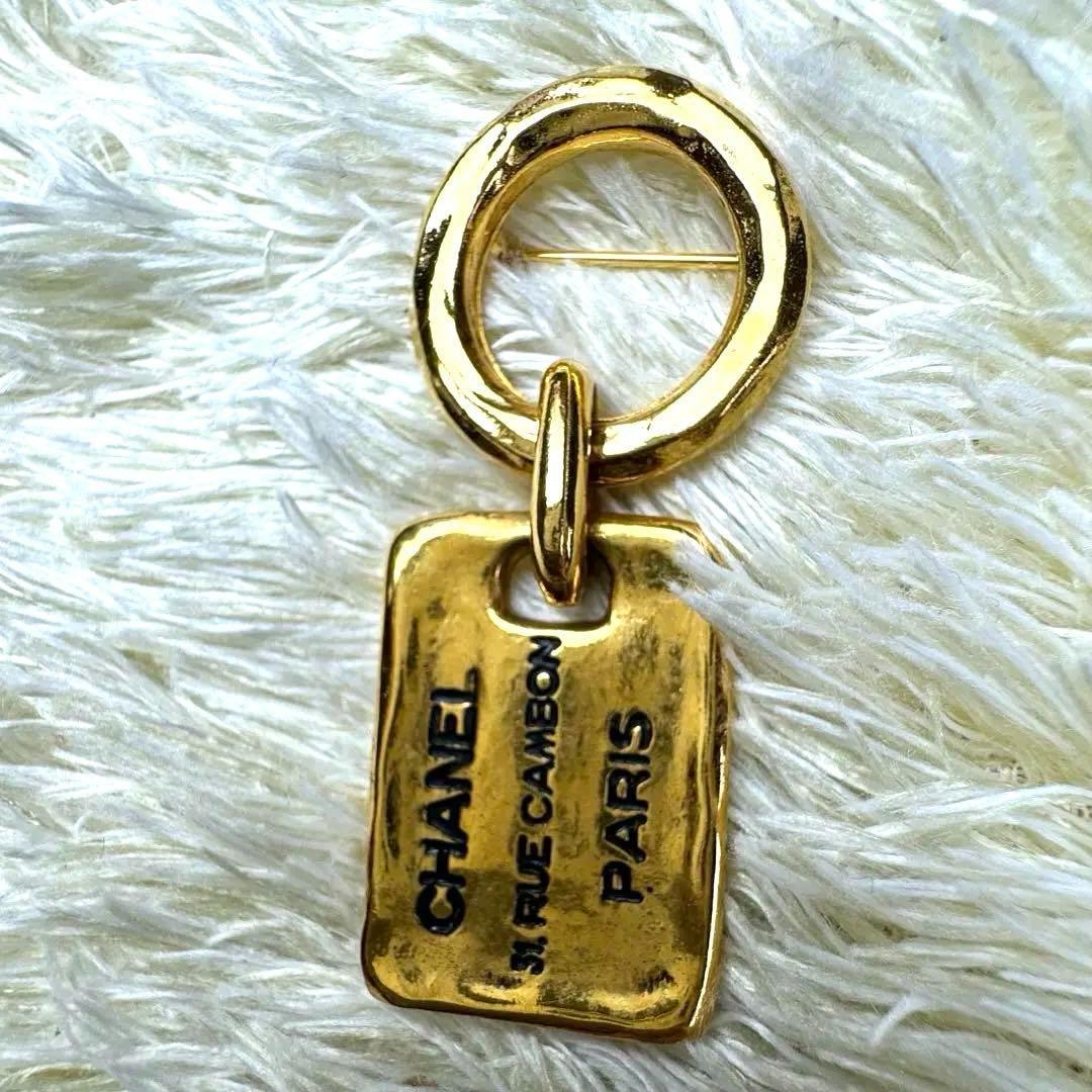 CHANEL シャネル　ブローチ　ゴールド　プレート