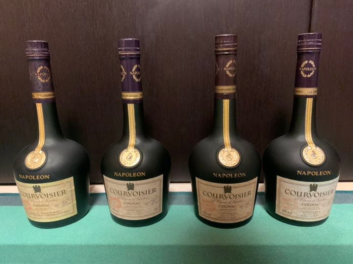 クルボアジェ　ナポレオン　旧ラベル①