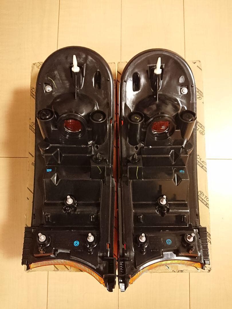 FJクルーザー USトヨタ純正 ターンシグナル