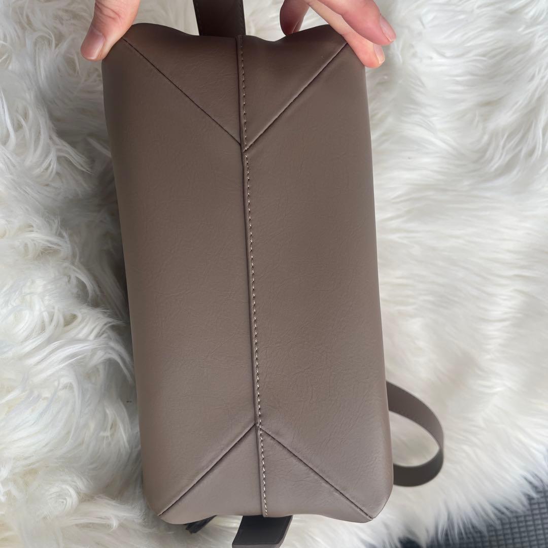 ISOLE イソレTIMELESS ペブル