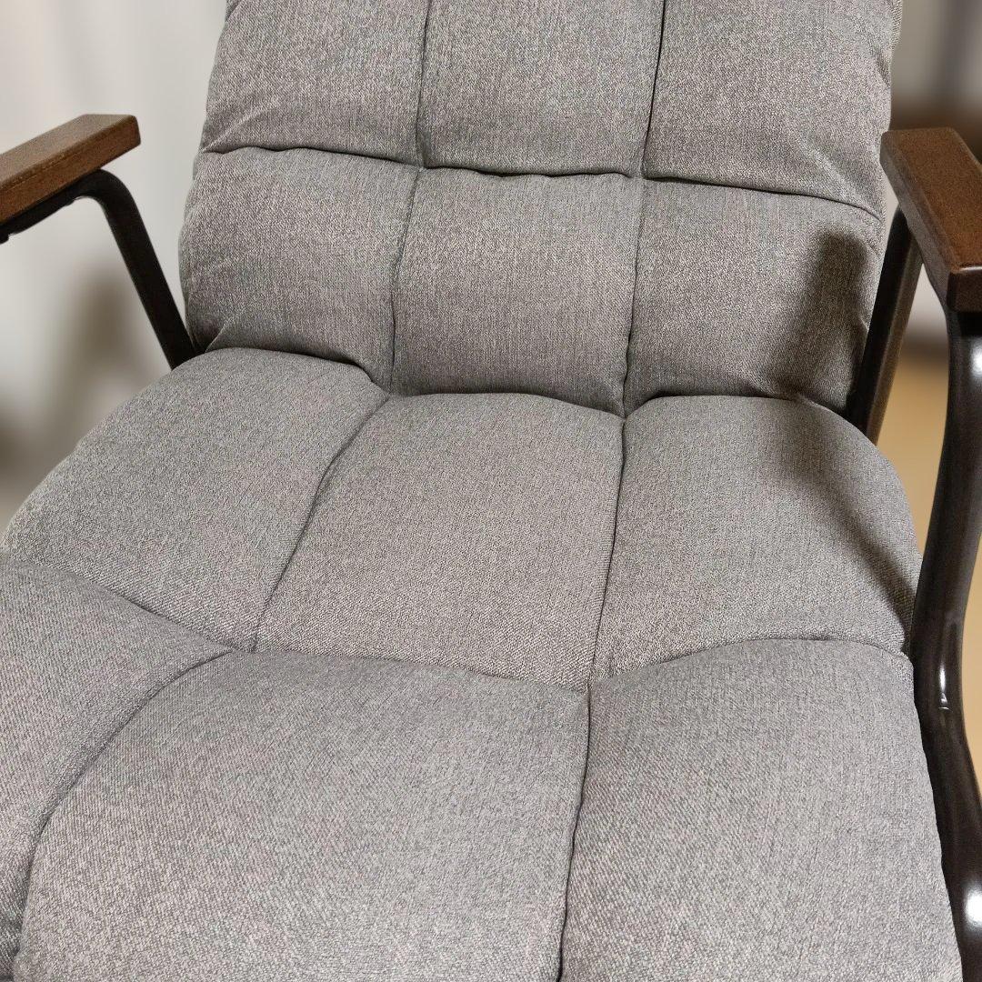 リクライニング機能付き　グレー　ソファ　一人掛けチェア