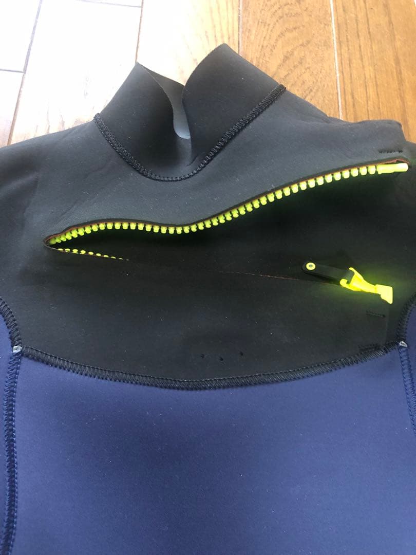 Quiksilver AQUAAX ウェットスーツ 16B