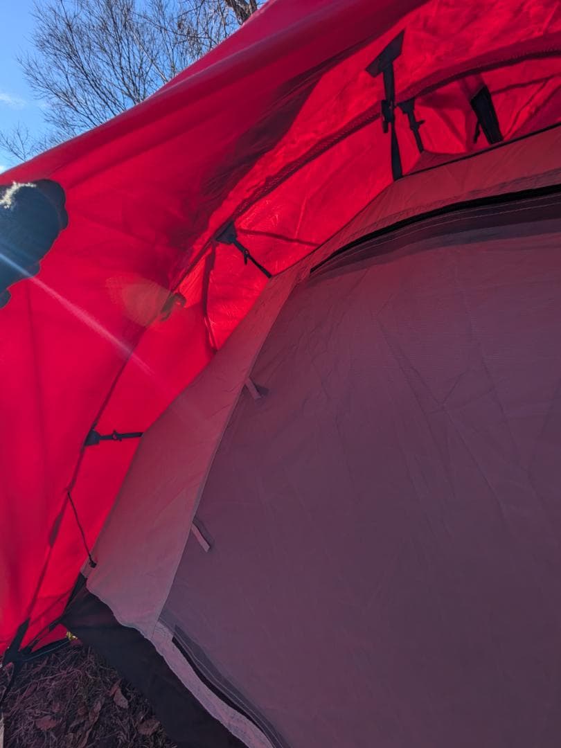 Husky(ハスキー)のドームテント「Fighter（ファイター）」