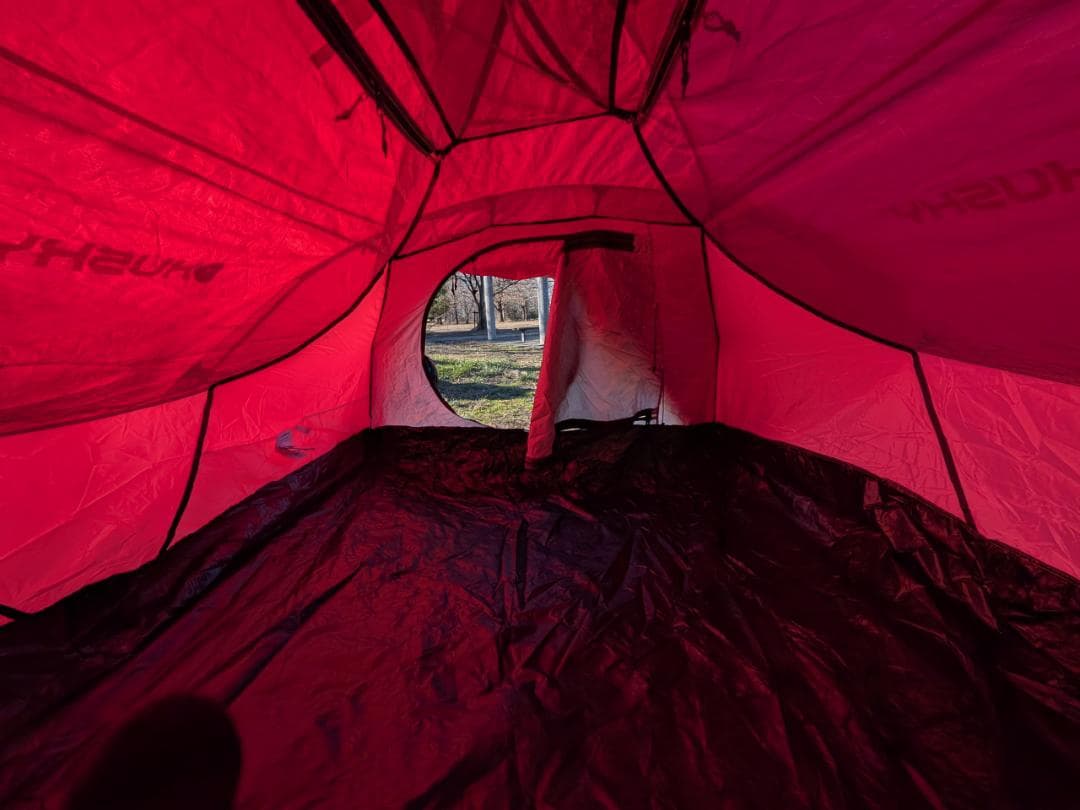 Husky(ハスキー)のドームテント「Fighter（ファイター）」