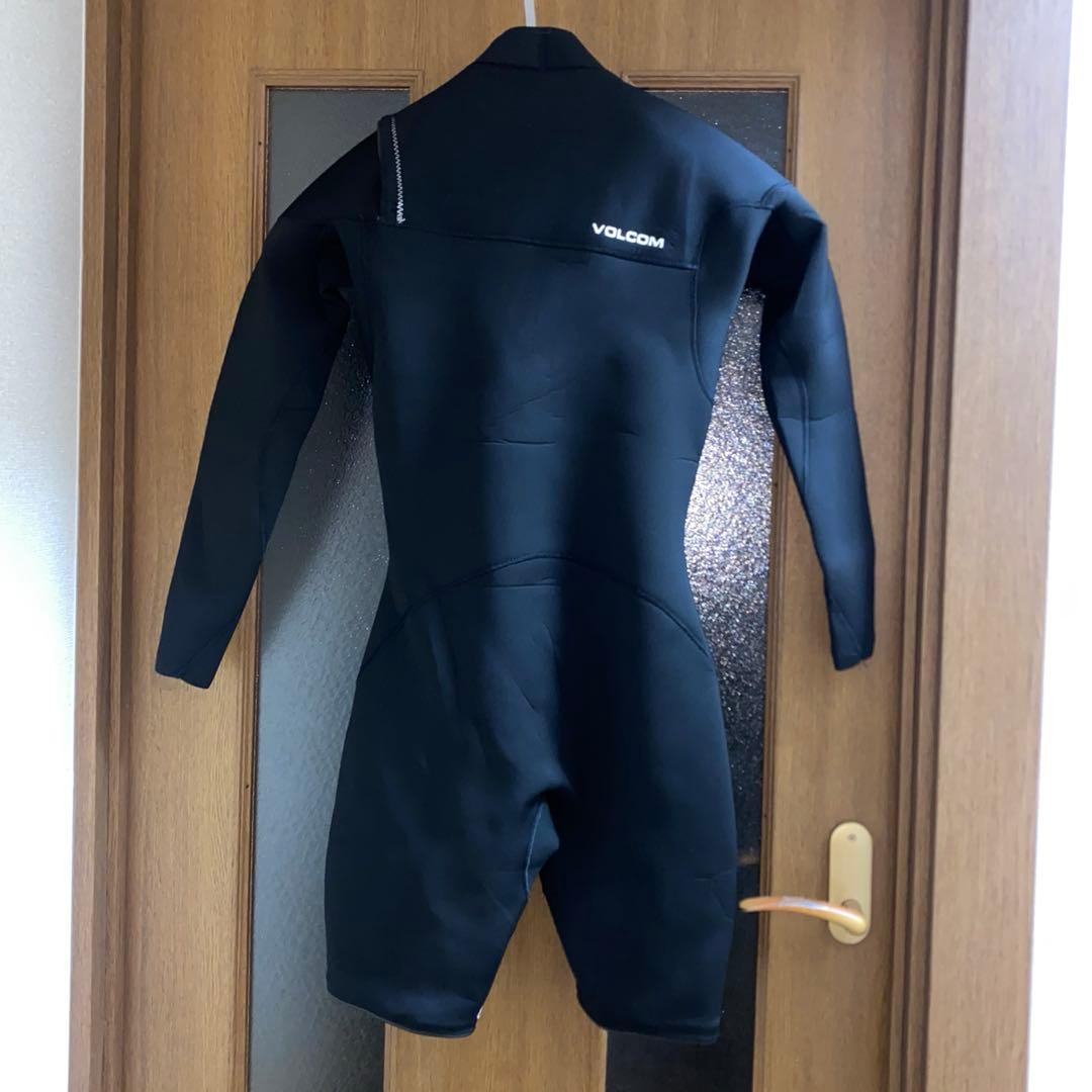 使用1回ボルコムVOLCOMロンスプ　Lサイズ チェストジップ