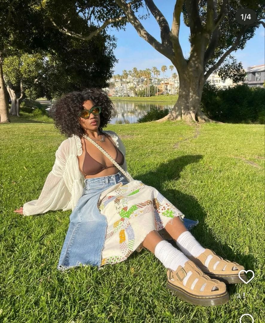 《X'mas sale》【Dr. Martens】WRENLIE 厚底サンダル