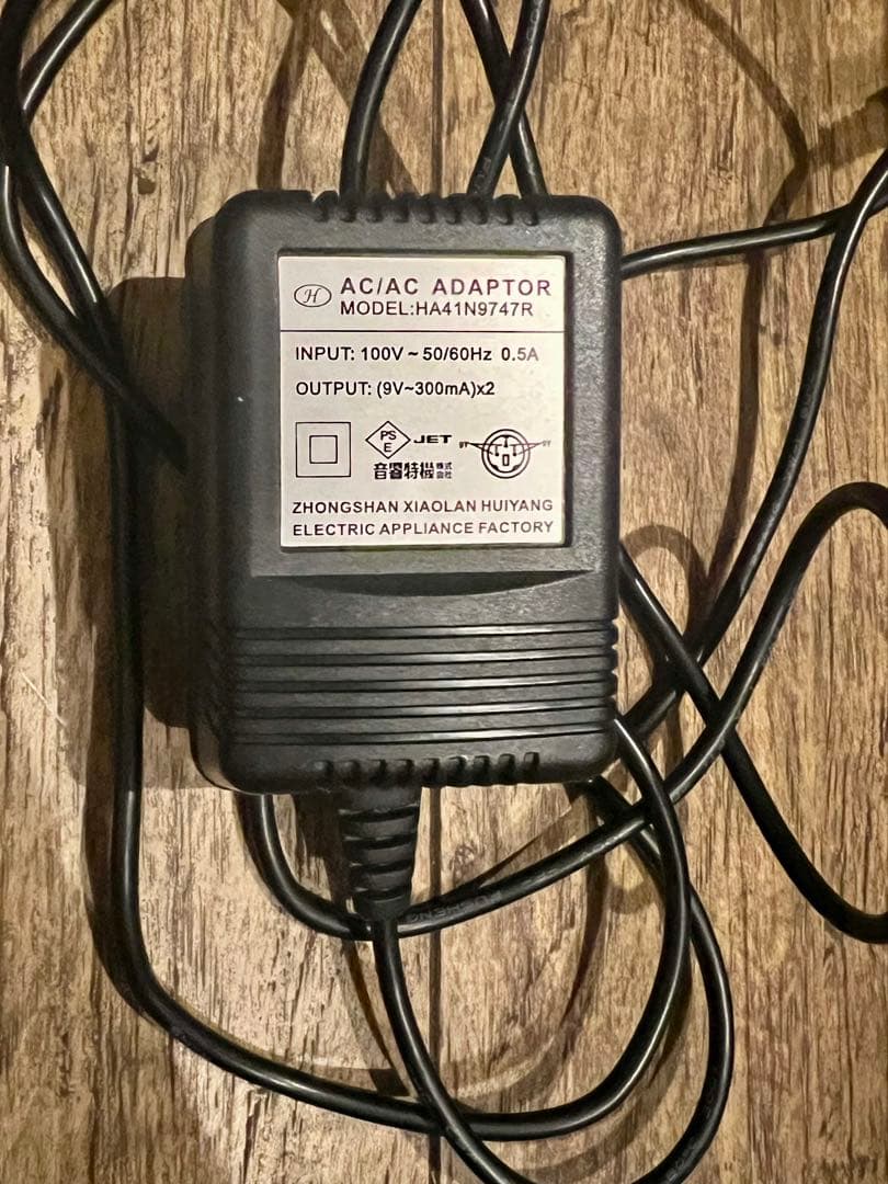 MACKIE MIX8 コンパクトアナログミキサー