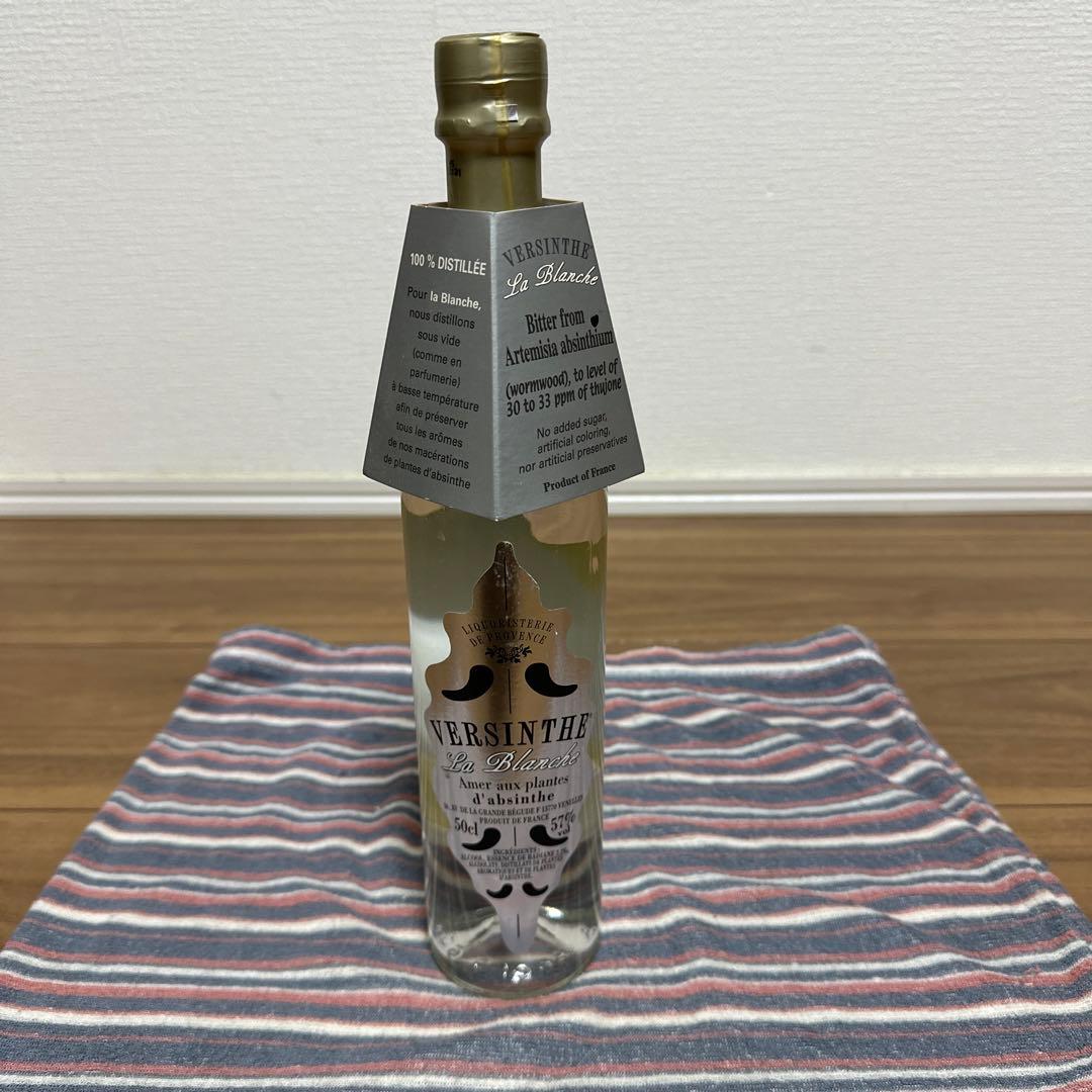 入手困難アブサン【ヴェルサント・ラ・ブランシュ57%】500ml