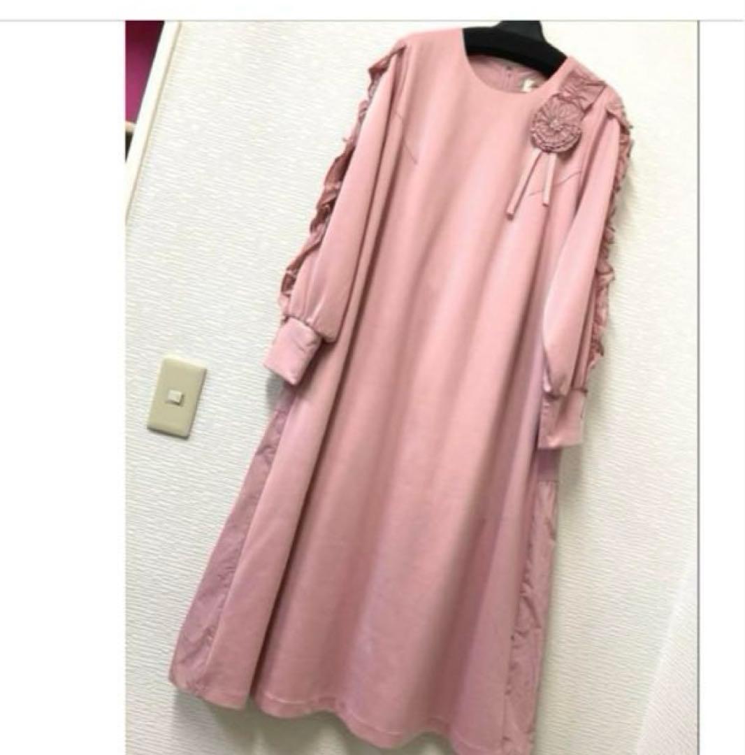 スーパービューティー♡ 袖フリルデザイン ダンボールニット×タフタワンピース