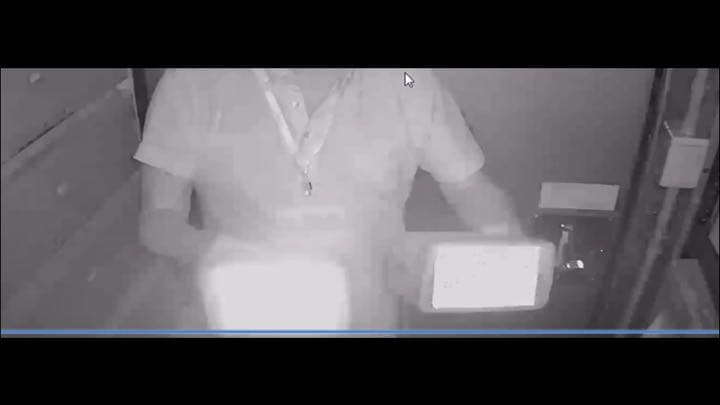 キセノンランプフラッシャーとIRストロボ装置