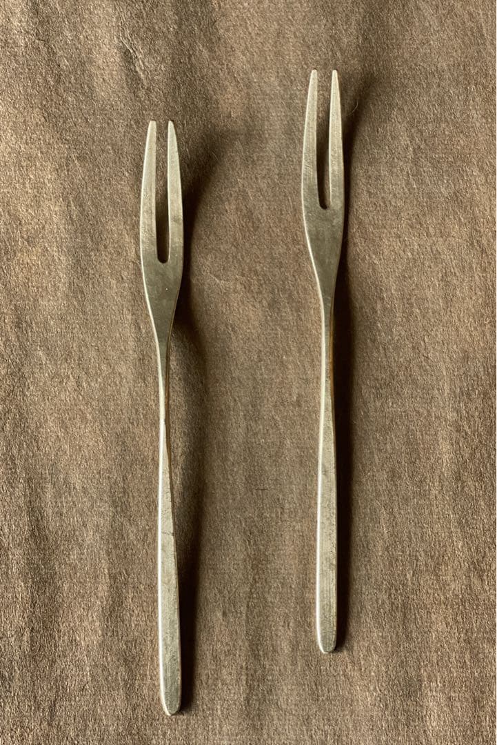 人気作家　坂野友紀　デザートフォーク　洋白　2本セット